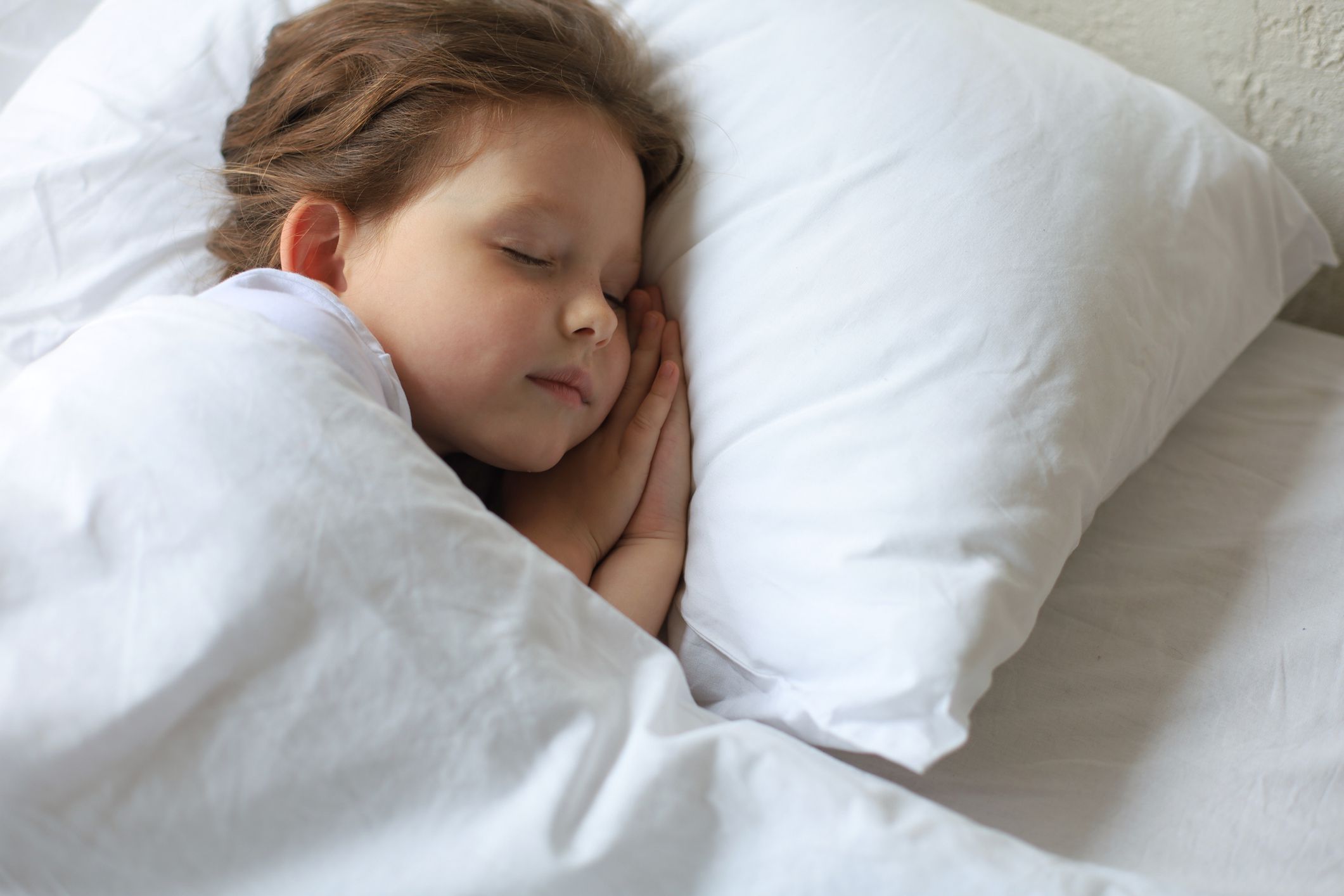 Quando i bambini possono inizare a dormire con il cuscino?